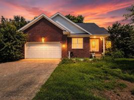 featured image of 1284 Trillium Ln
