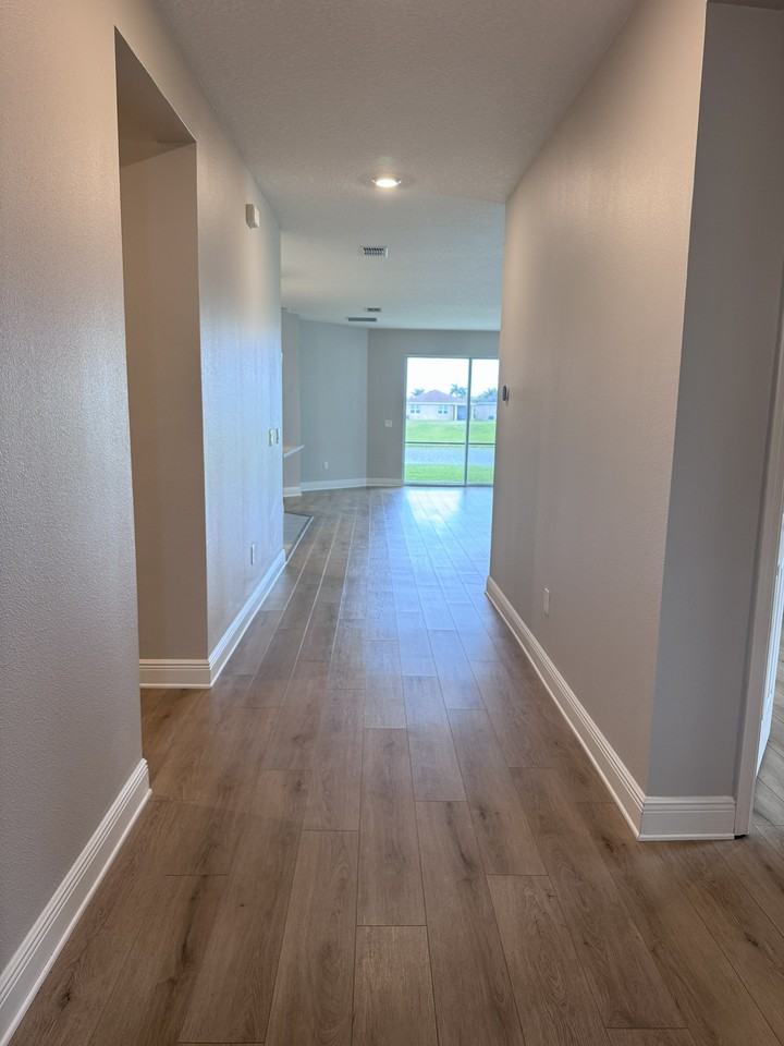 3550 78th Ave E #NA - Photo 2 of 18