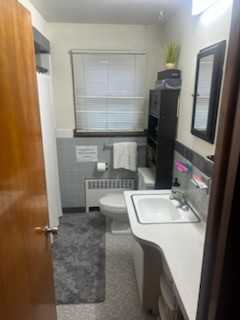 425 10th St #2 - Photo 4 of 7
