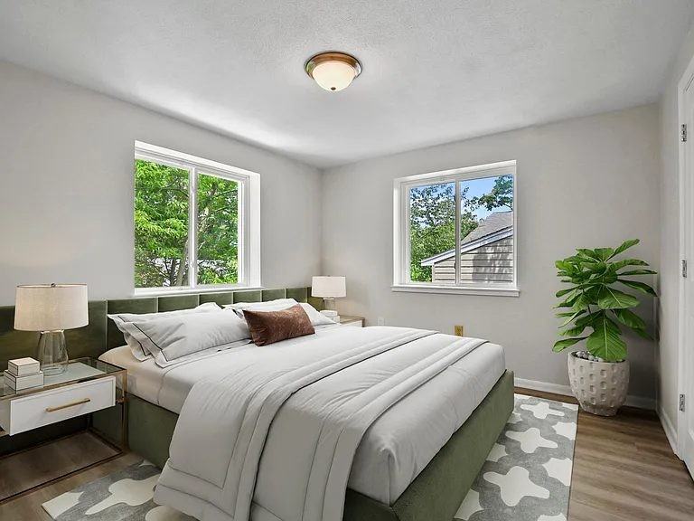 19 Walnut St #3 - Photo 4 of 8