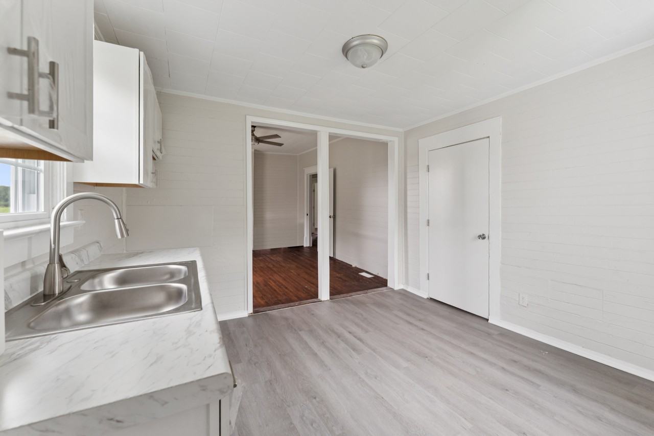 4292 Dortches Blvd #NA - Photo 7 of 22