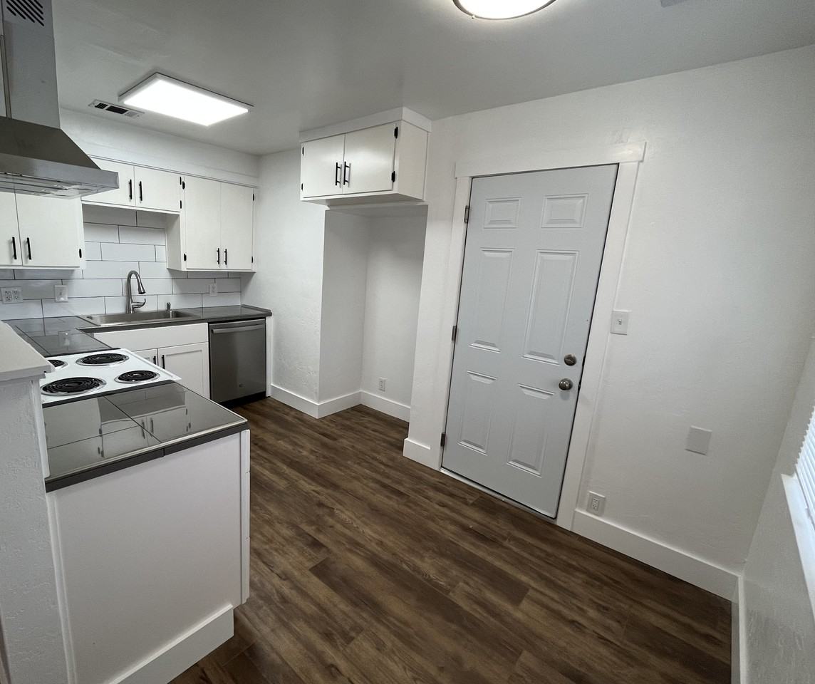 1168 West Cir #NA - Photo 2 of 16