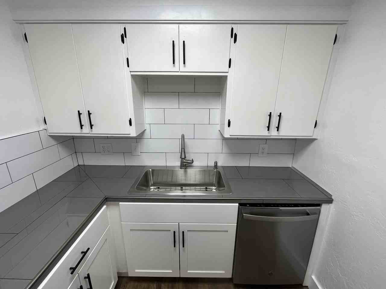 1168 West Cir #NA - Photo 3 of 16