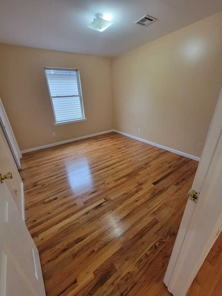 45 Aldine St #2ndFL - Photo 7 of 12