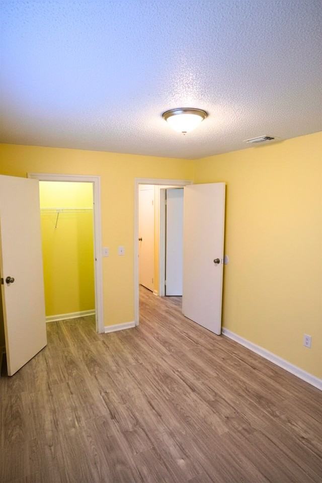 7190 Conant Ave #4 - Photo 5 of 10
