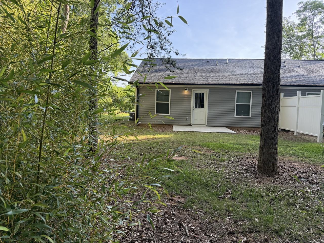 204 Pequeno Ct #204 - Photo 2 of 10