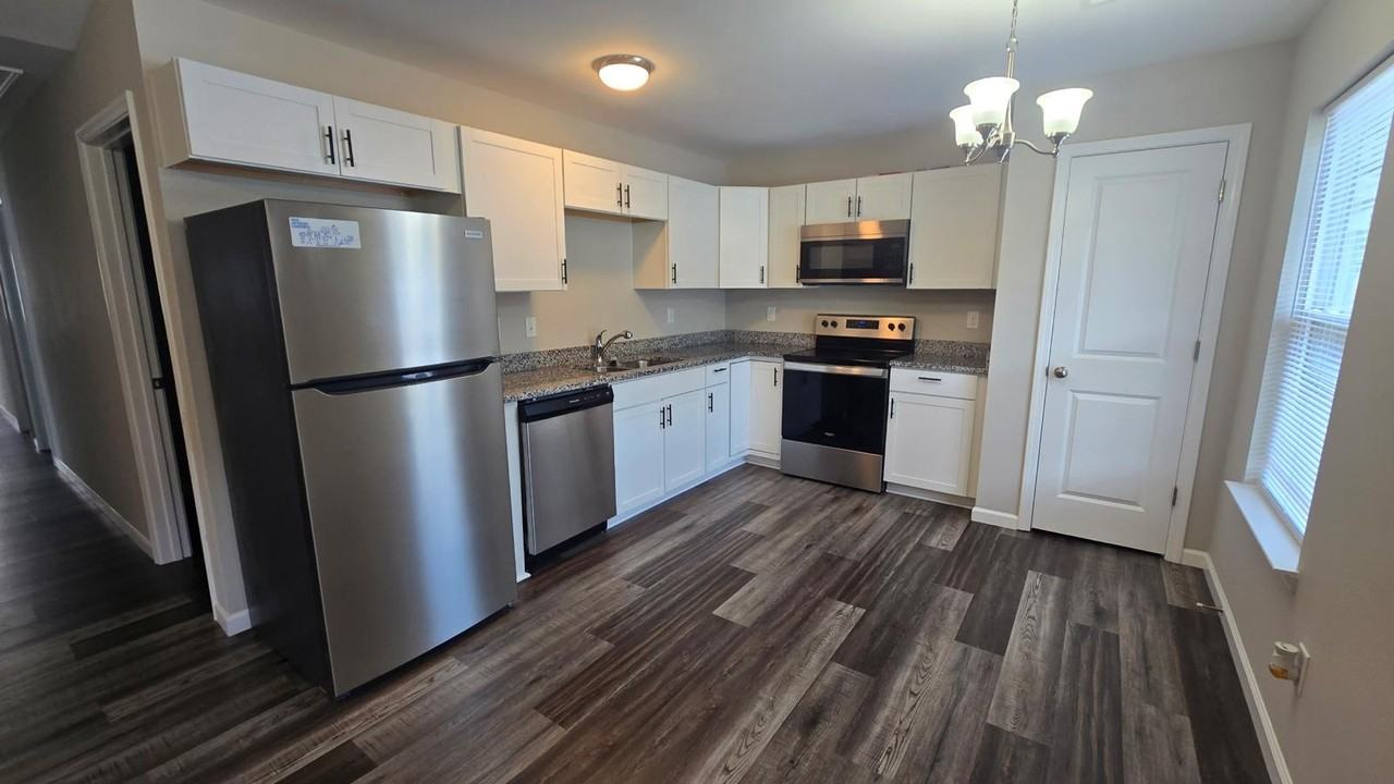 204 Pequeno Ct #204 - Photo 3 of 10