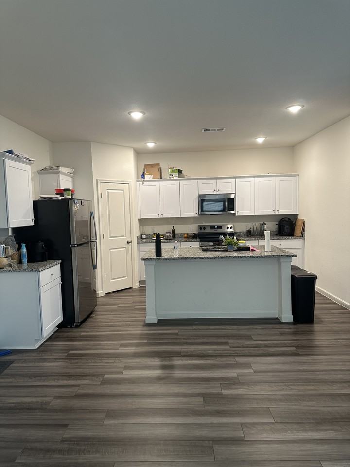 14140 Emeric St #NA - Photo 3 of 11