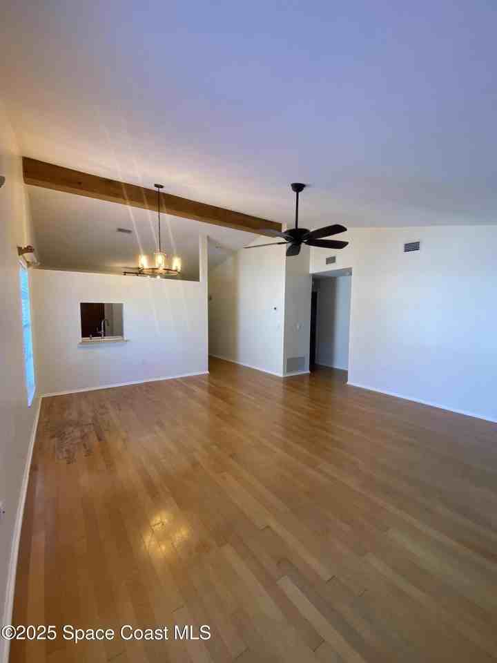 3694 Hardwood Ct - Photo 4 of 19