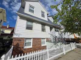 featured image of 45 N Windsor Ave