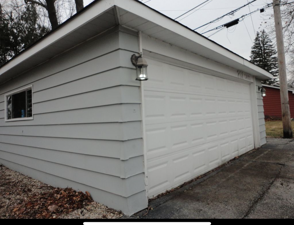 251 E Plymouth St #NA - Photo 2 of 18
