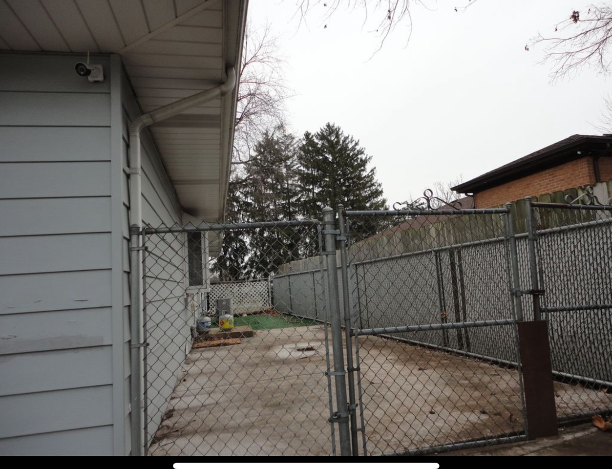 251 E Plymouth St #NA - Photo 4 of 18