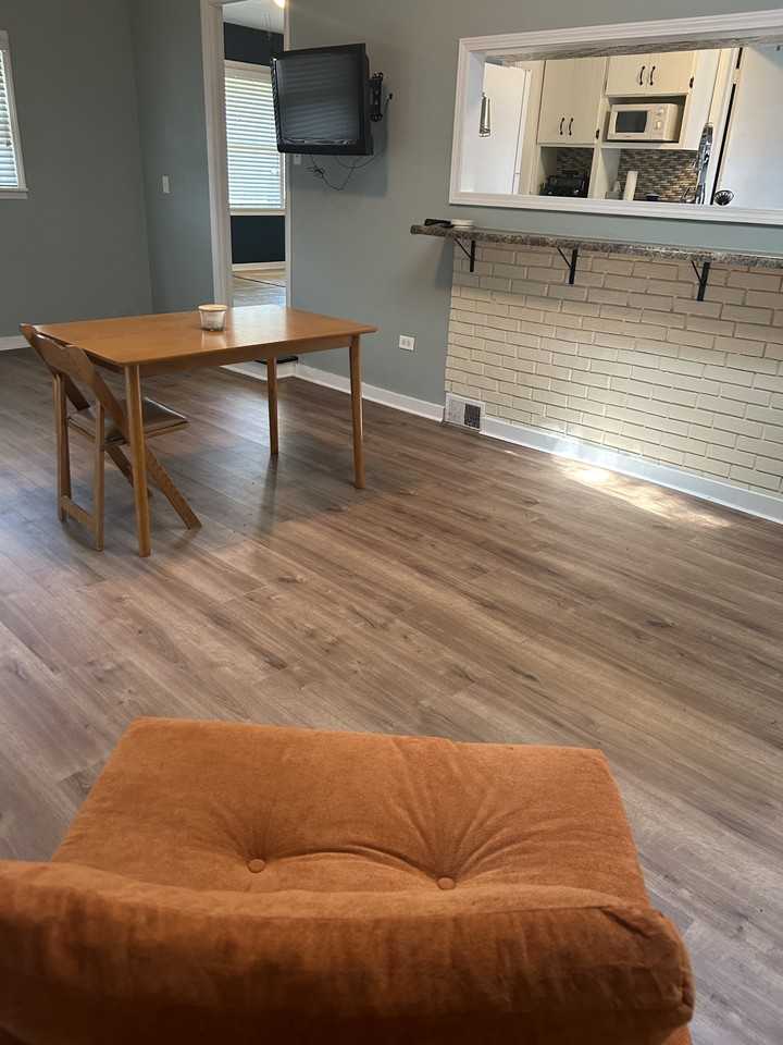 251 E Plymouth St #NA - Photo 5 of 18
