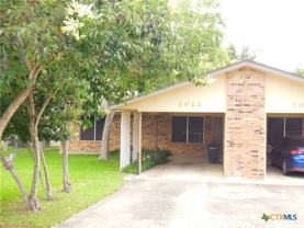 1022 Clover Cir - Photo 1 of 1