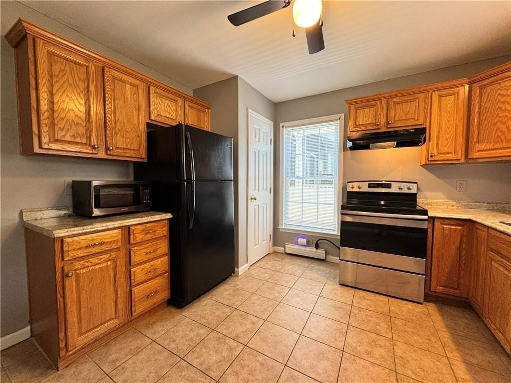 180 Berkshire St - Photo 3 of 20