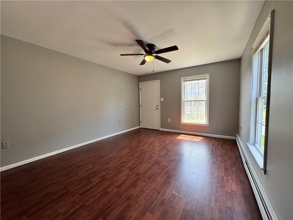 180 Berkshire St - Photo 6 of 20
