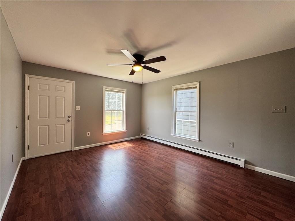180 Berkshire St - Photo 7 of 20