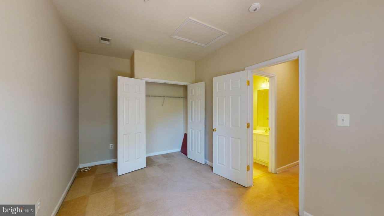 169 Danbury St Sw - Photo 7 of 17