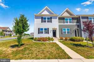 featured image of 525 Little Eden Way