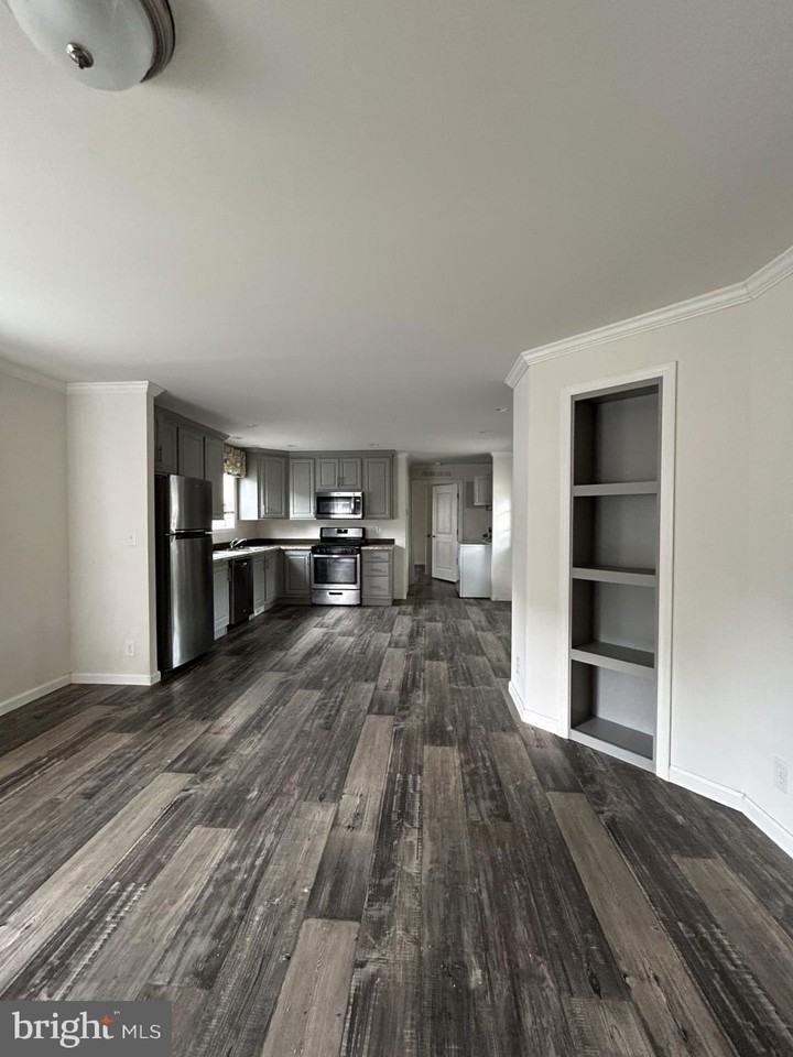 80 Longbow Ln - Photo 2 of 14