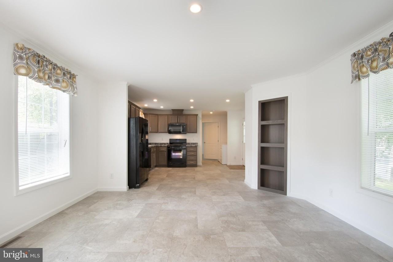 80 Longbow Ln - Photo 3 of 14