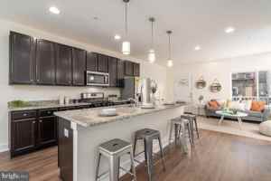 featured image of 25 S Bethel St