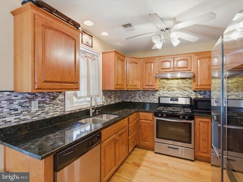 2861 Portobello Ct - Photo 5 of 18