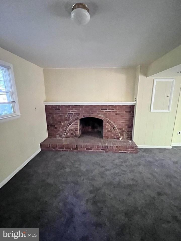 10959 Beechwood Ct - Photo 7 of 10
