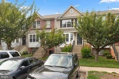 10907 Daniel Sim Ct - Photo 2 of 30
