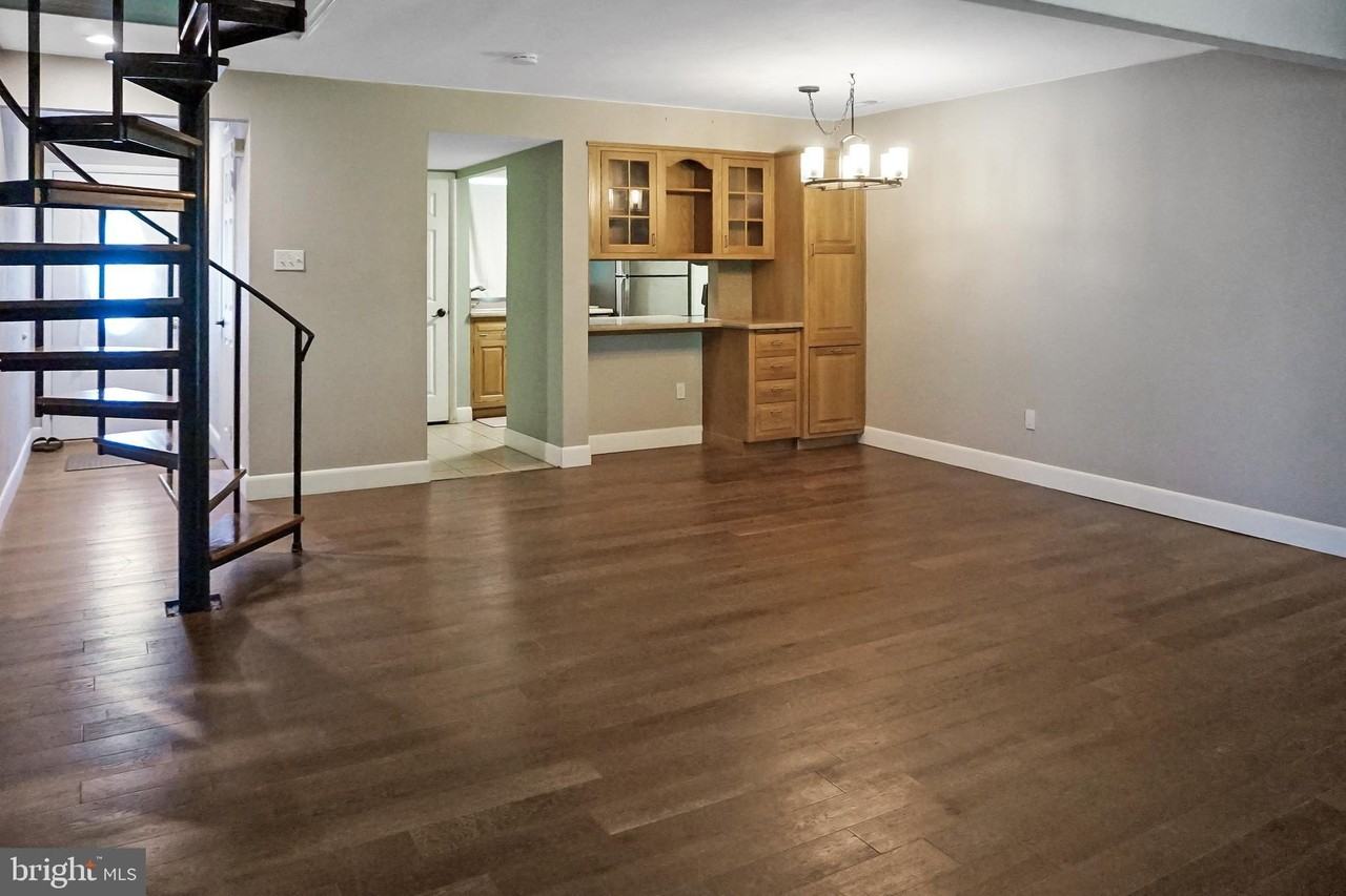 27 W Azalea Ln - Photo 5 of 19