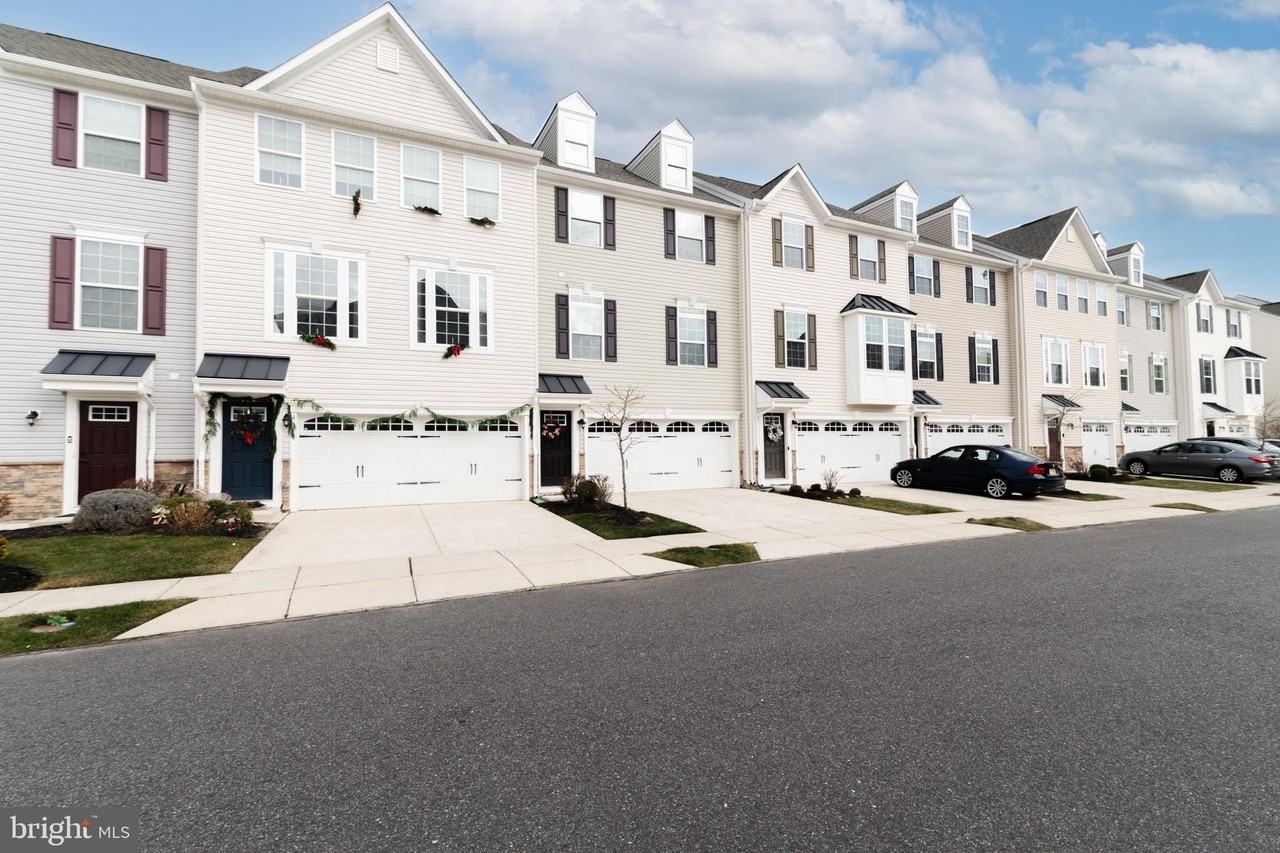 6 Sparrow Cir - Photo 2 of 46