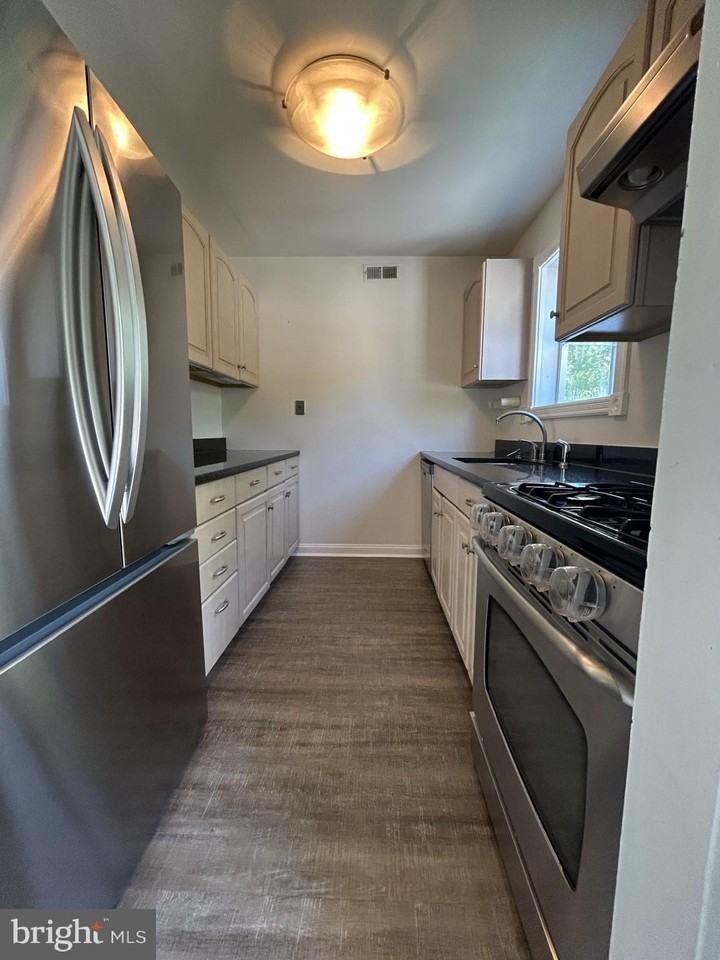 4568 Winding Brook Dr #2ndFL - Photo 2 of 11