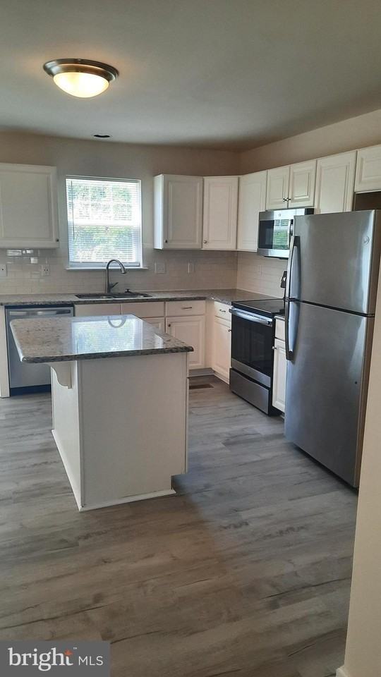 929 Admirals Quay Dr - Photo 6 of 18