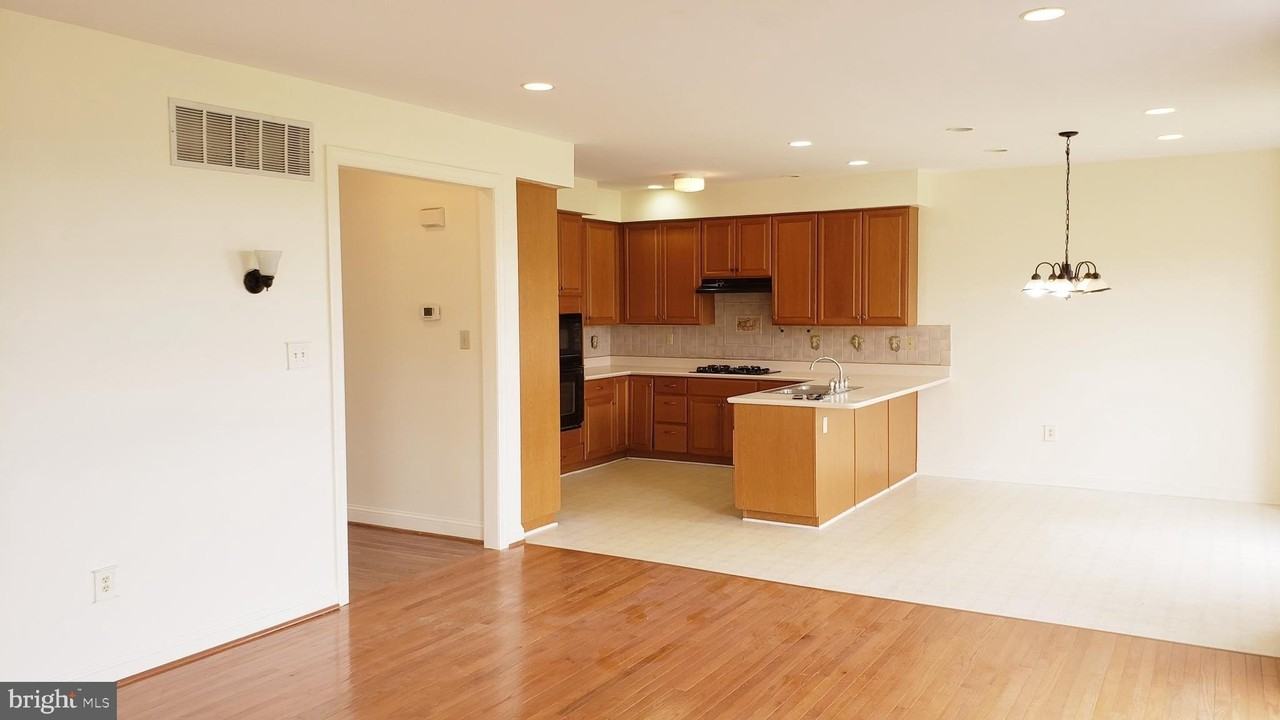 14 Hayworth Cir - Photo 5 of 38
