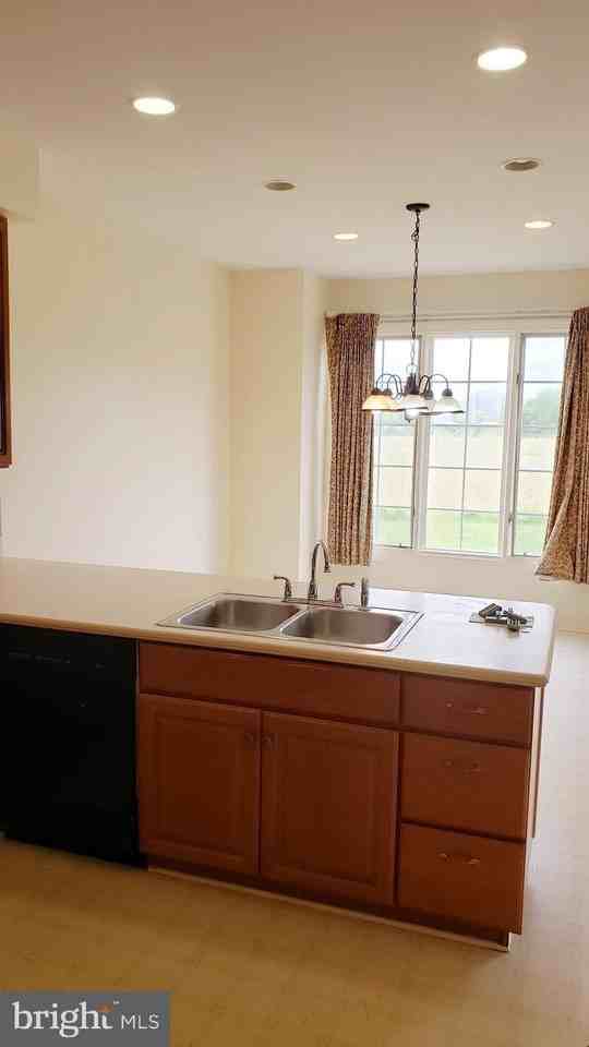 14 Hayworth Cir - Photo 7 of 38