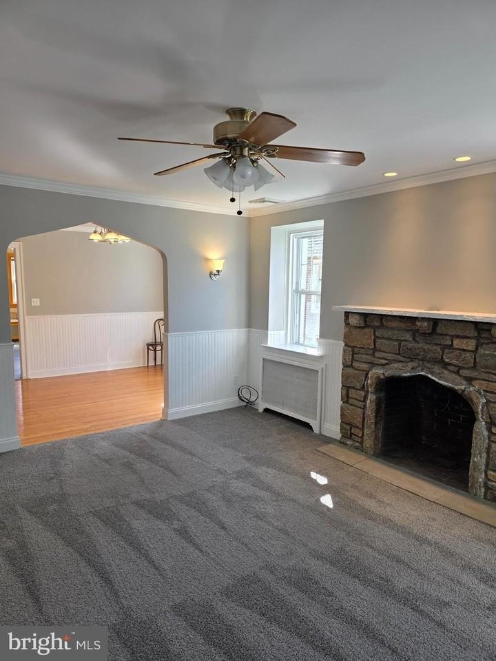 605 S Eagle Rd - Photo 5 of 25
