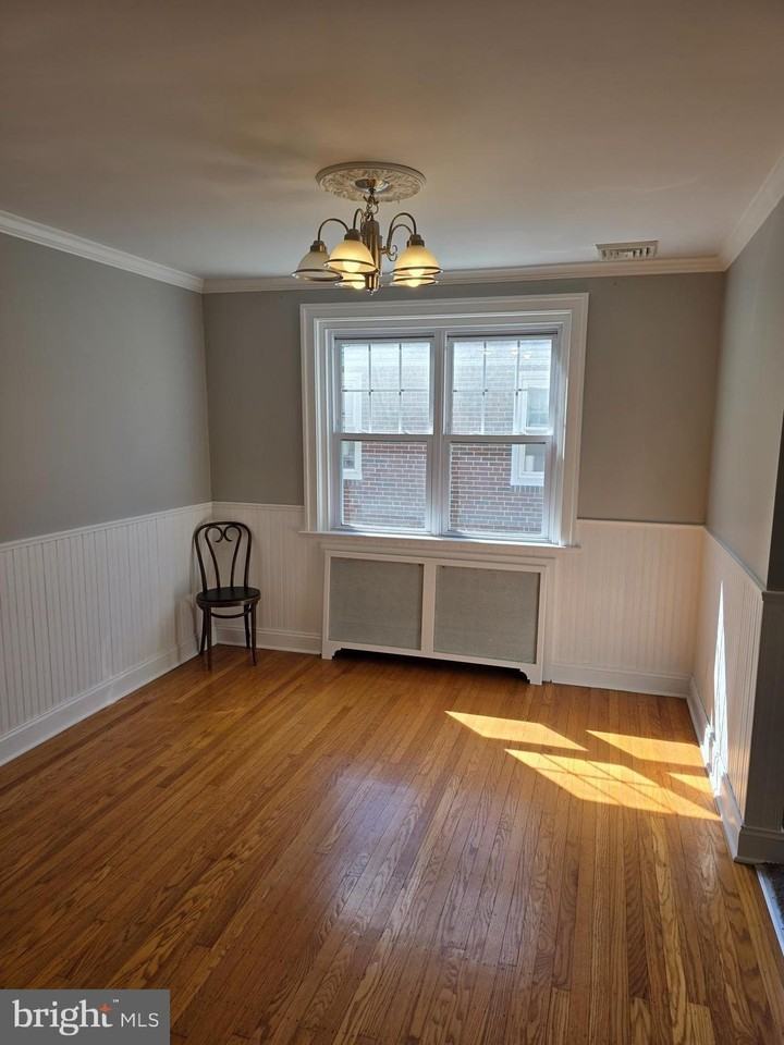 605 S Eagle Rd - Photo 6 of 25