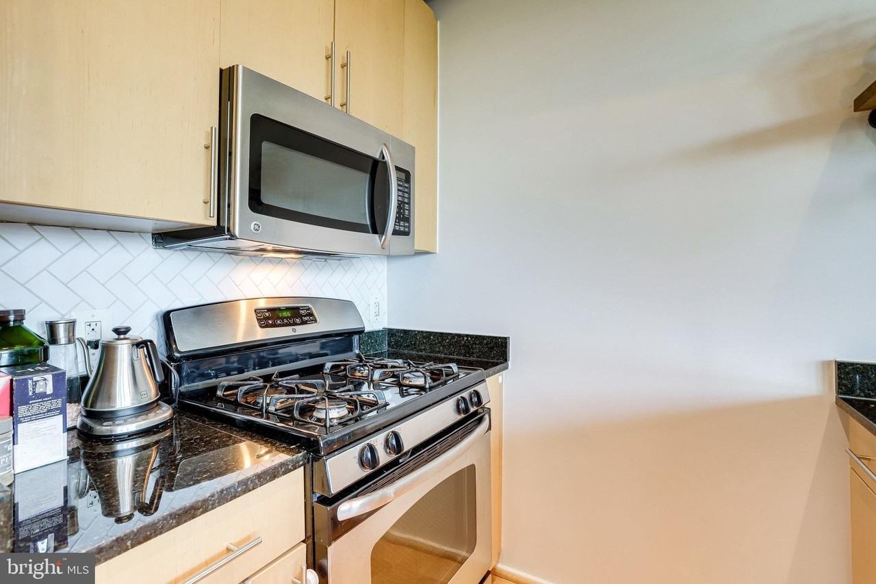3800 Langston Blvd #202 - Photo 5 of 34
