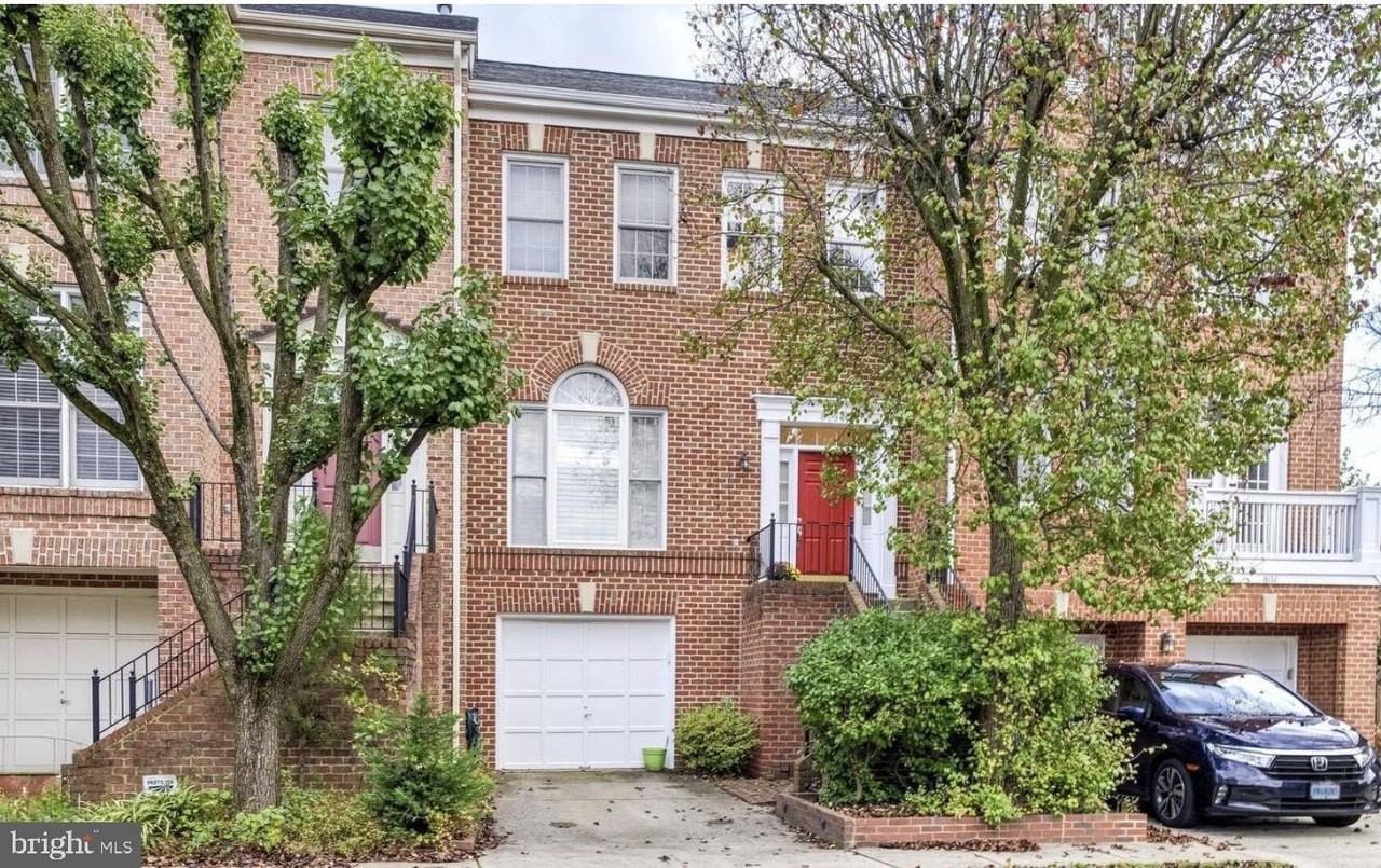 8134 Boss St