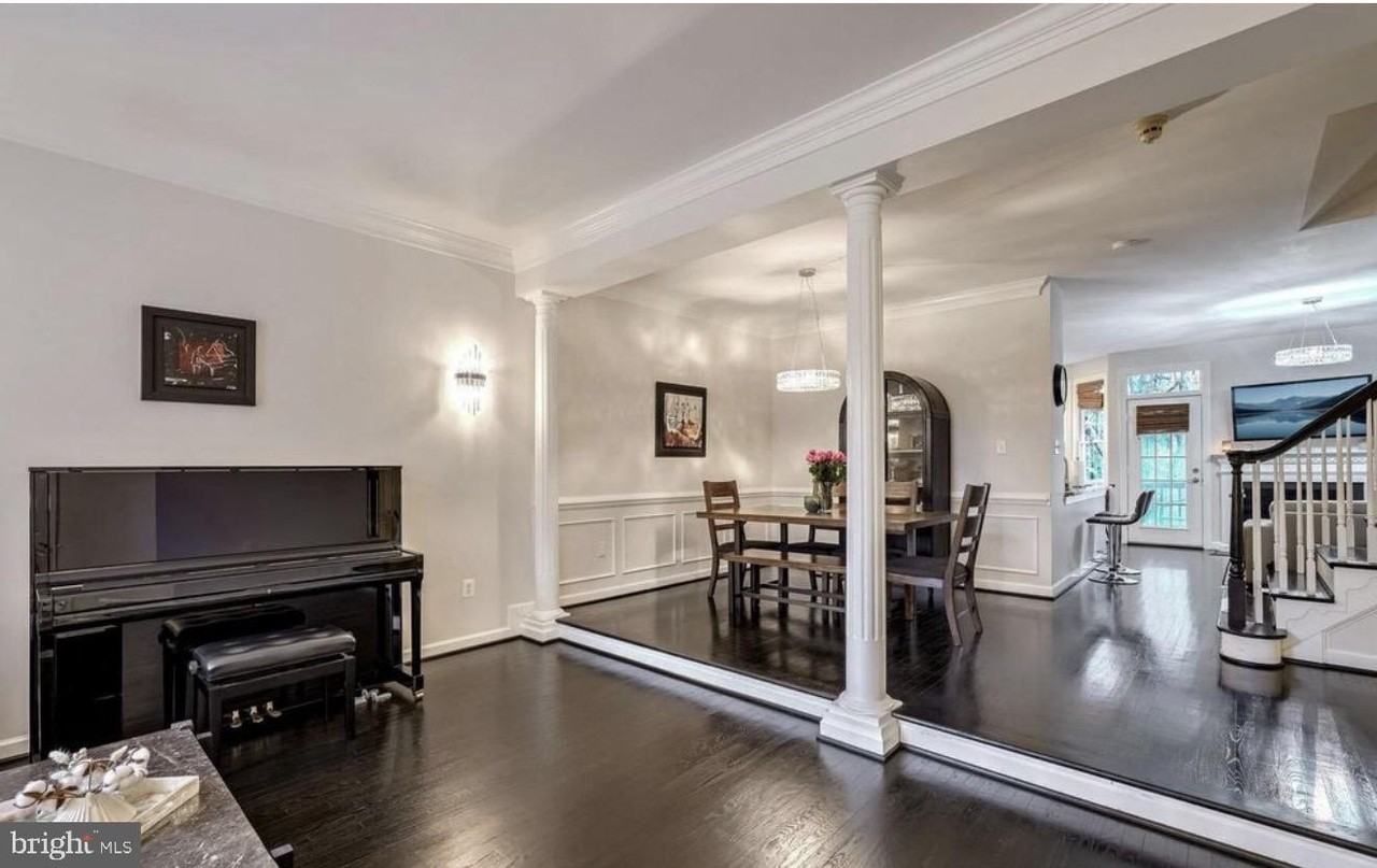 8134 Boss St - Photo 2 of 19