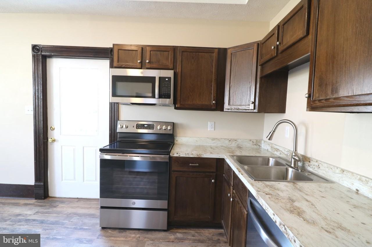508 S Water St - Photo 7 of 21