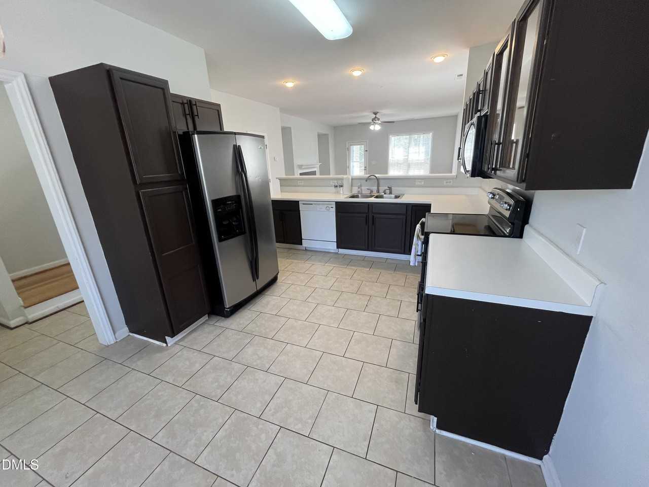 2036 Turtle Point Dr - Photo 7 of 29
