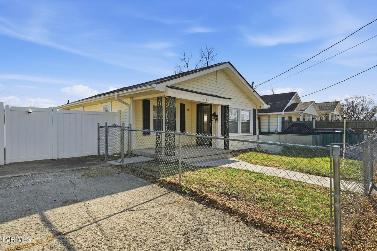 1217 Kentucky Ave - Photo 2 of 22