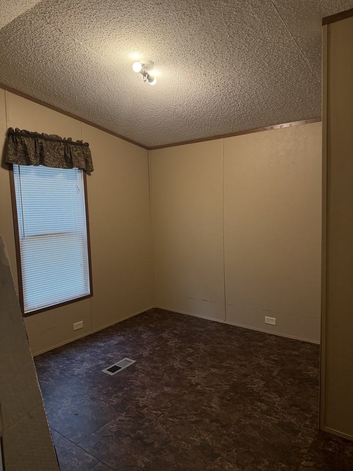 4659 Avenue C #NA - Photo 4 of 10