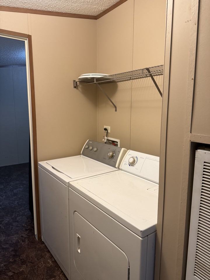 4659 Avenue C #NA - Photo 7 of 10