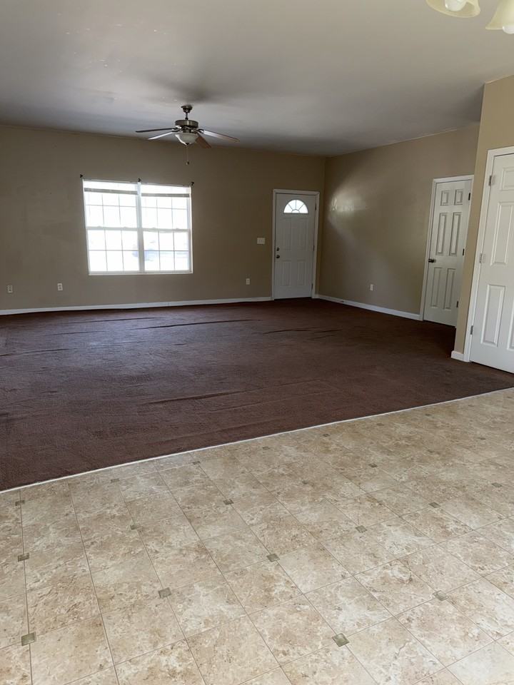 2230 Old Newport Hwy #3 - Photo 7 of 11