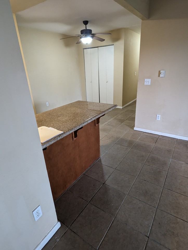 830 W Lincoln Ave #163 - Photo 3 of 11