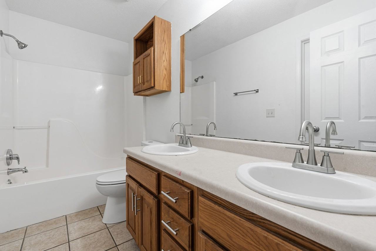 111 Commercial St #105 - Photo 5 of 27