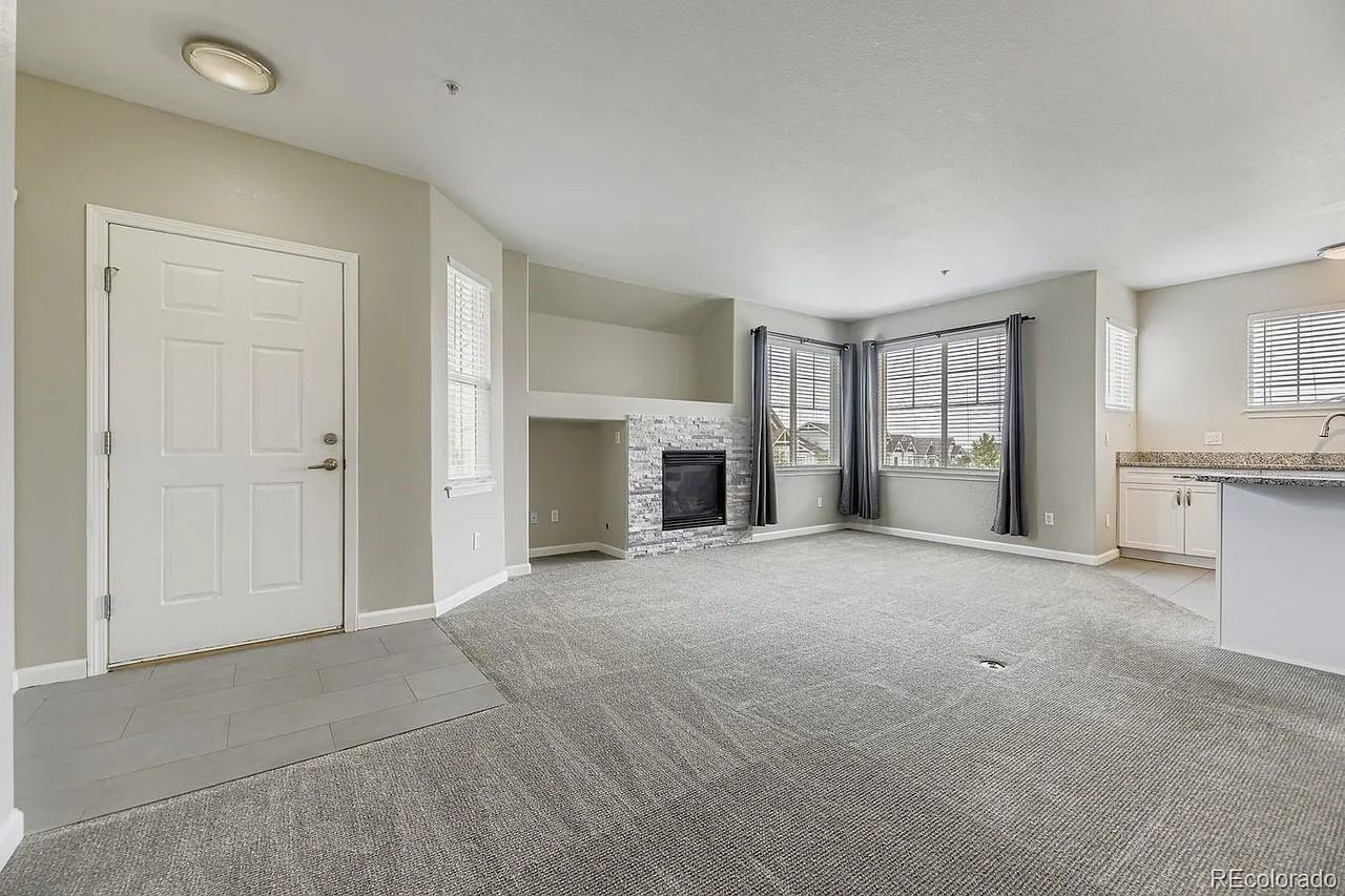 23515 East Platte Drive #D - Photo 4 of 24
