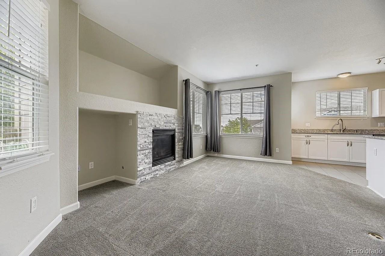 23515 East Platte Drive #D - Photo 5 of 24